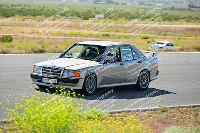 media/May-04-2024-Team Topak Racing (Sat) [[1dff1aa745]]/Inter Low 2/Session 2/